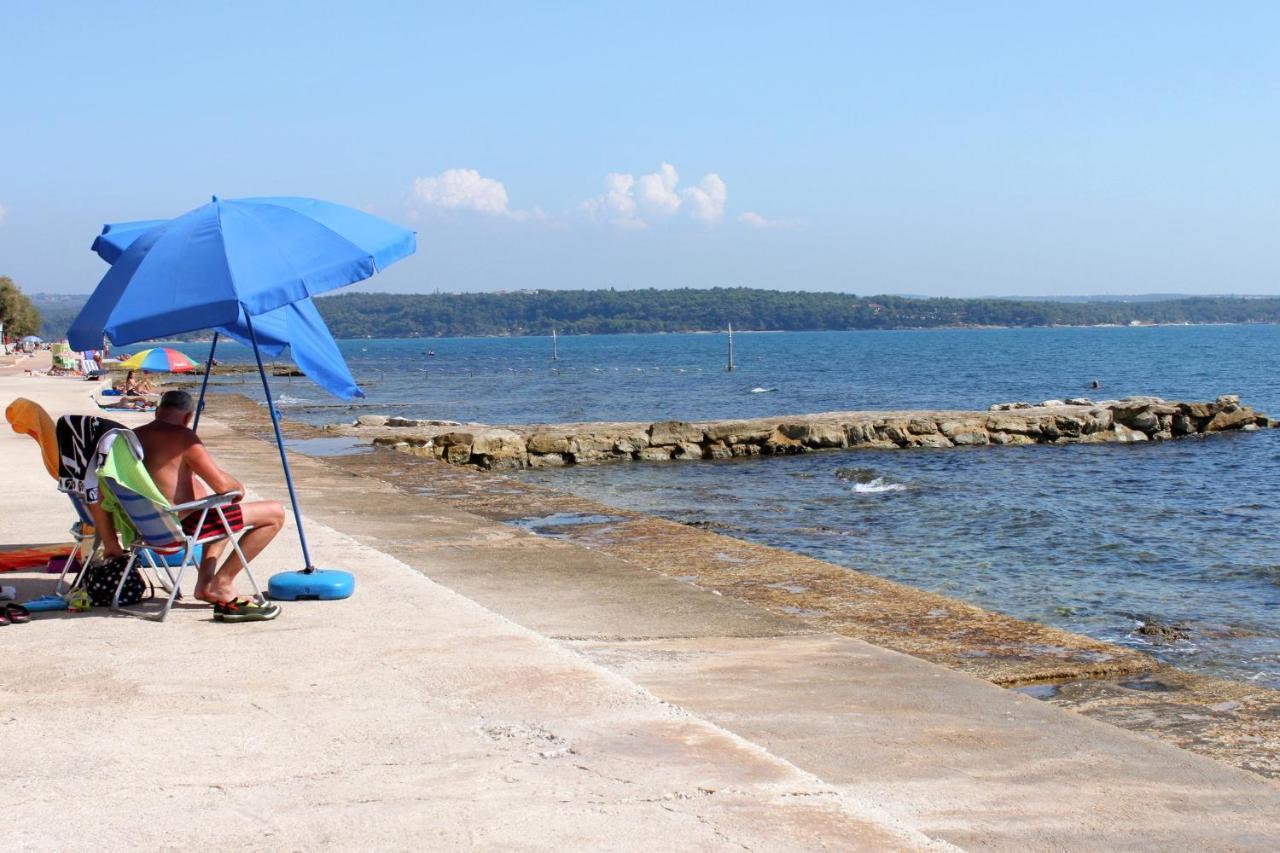Apartments With A Swimming Pool Novigrad - 7078 Esterno foto